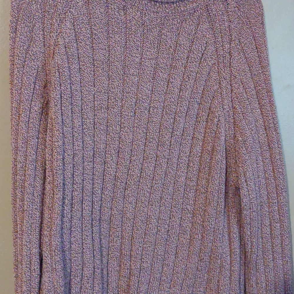 Women's sweater
